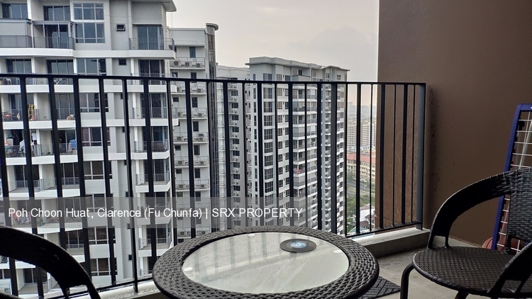 High Park Residences thumbnail photo